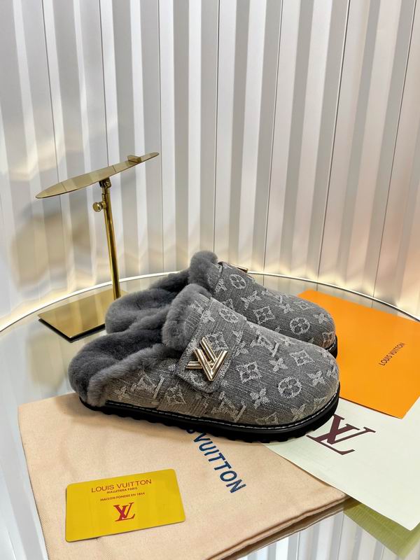 Louis Vuitton Slippers Unisex ID:20260806-179